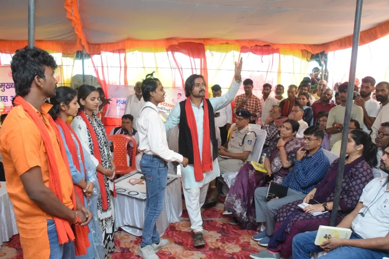 जन विश्वास शिविर में ‘नमो अनकही कहानियां’ नुक्कड़ नाटक के माध्यम से दिया सामाजिक जागरूकता का संदेश